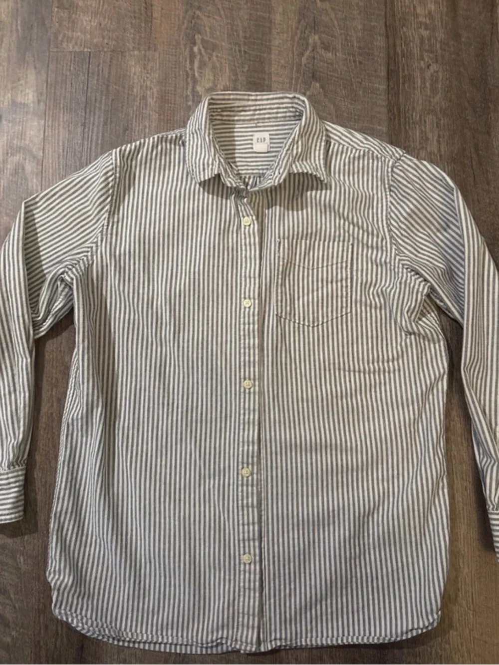 GAP Boy’s Relaxed Oxford Shirt